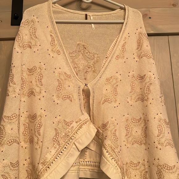 Vintage Free People Poncho Sweater - Picture 6 of 14
